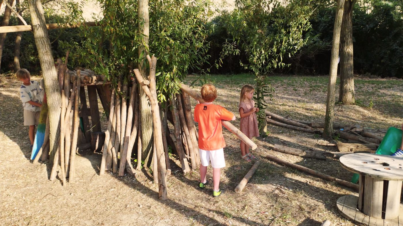 Camping Suasa: Kleinschalig en Kindvriendelijk