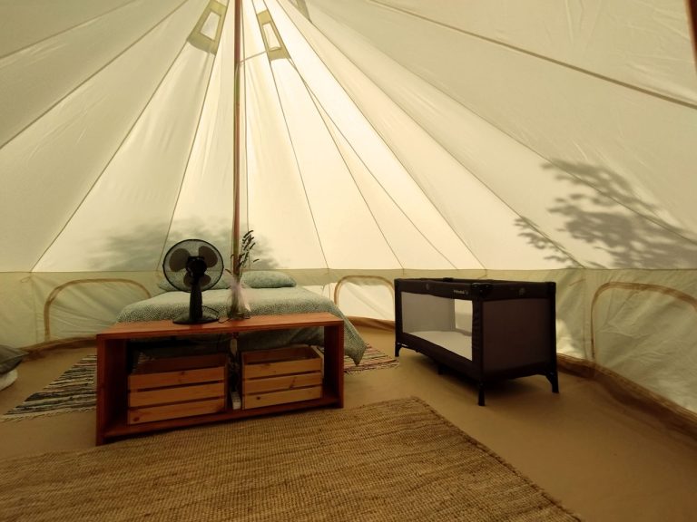 Belltent in Le Marche bij Camping Suasa