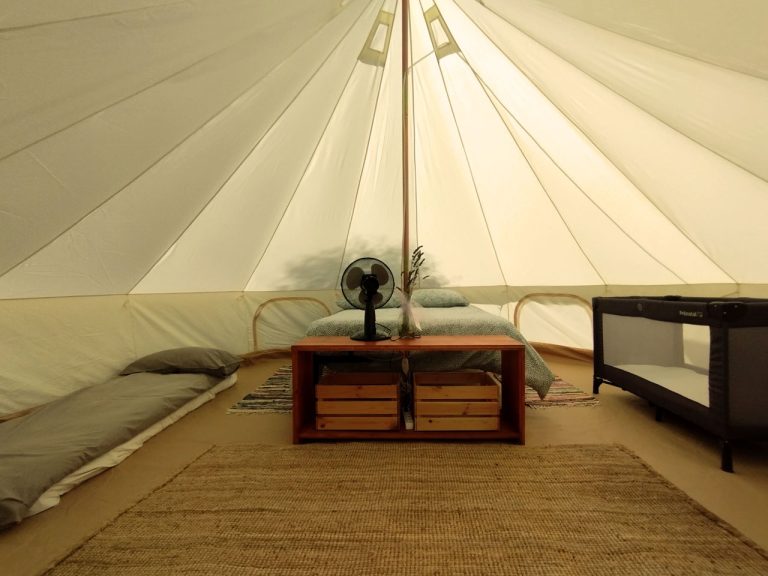 Belltent in Le Marche bij Camping Suasa