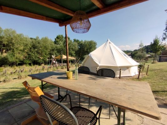Belltent in Le Marche bij Camping Suasa