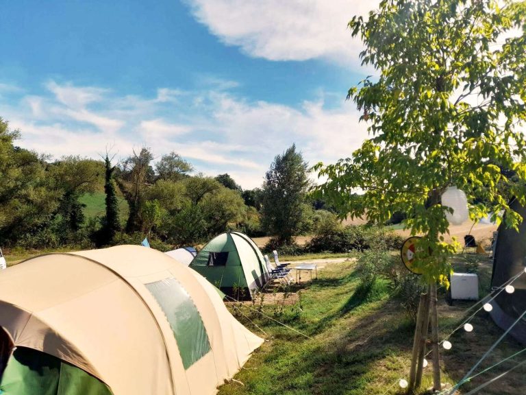 Kamperen in Le Marche bij Camping Suasa