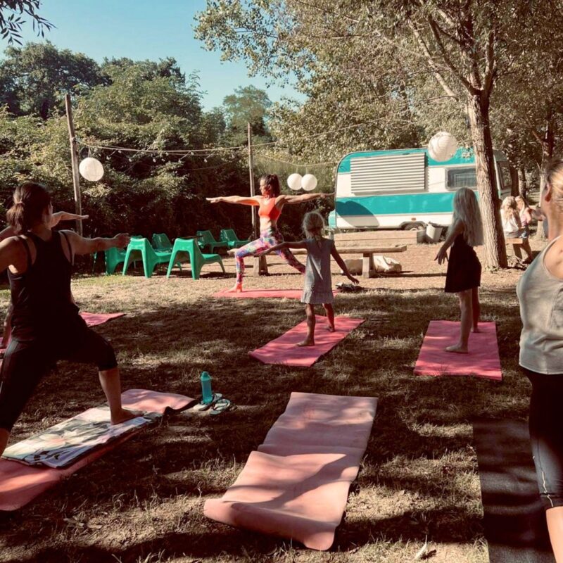 IG-yoga_buitenlucht_campingsuasa_2025