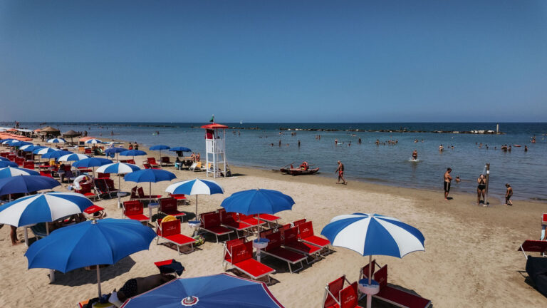camping suasa zee strand senigallia