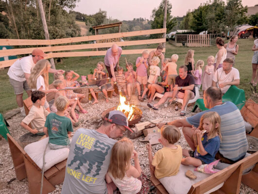Camping Suasa Kampvuur Marshmellows