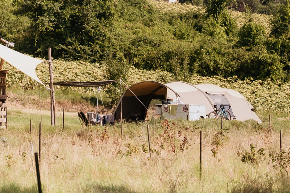 camping suasa kampeerplek panorama 02