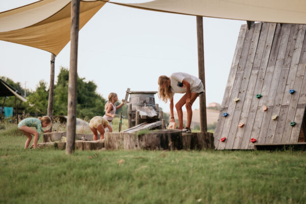 camping suasa kinderen zandbak
