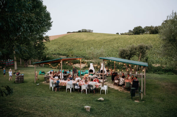camping suasa samen eten bbq