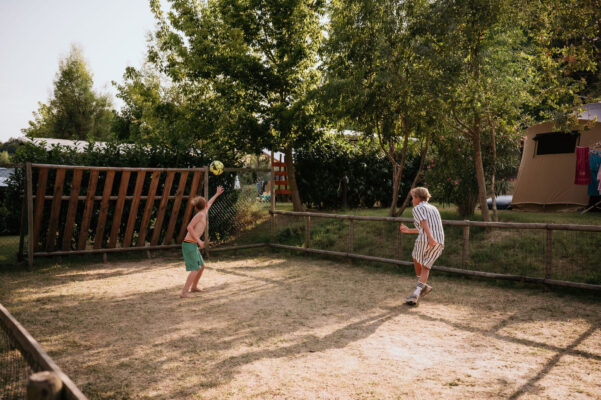 camping suasa voetballen